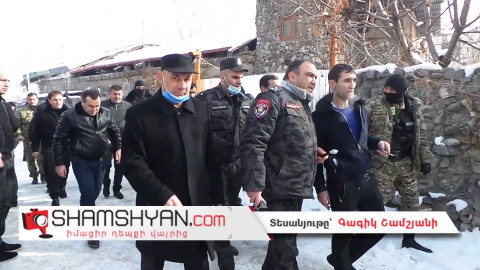 Երեւանում տղամարդը 5 ժամ պատանդ է պահել իր 3-ամյա որդուն, որպեսզի ոստիկանները բերման չենթարկեն իրեն