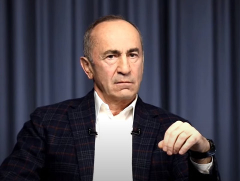Ինչո՞ւ էին ադրբեջանցիները խնայում նախագահի նստավայրը Ստեփանակերտում. Ռոբերտ Քոչարյան