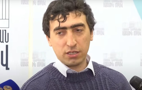 Ես միայնակ կարող եմ ավելի շատ բան անել, քան Կառավարության ներսում. Գոգյան