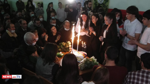 Պատերազմում զոհված Սևակ Մնացականյանի 33-ամյակը աշակերտներն ու ընտանիքը նշեցին առանց նրա