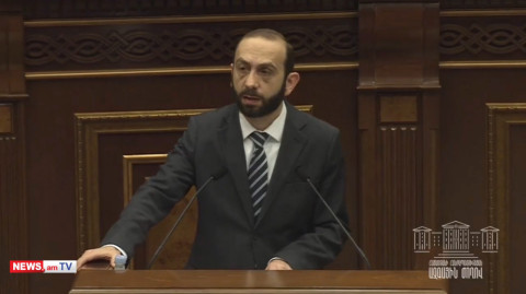Օրակարգի 16 հարցերից ո՞րն է ադեկվատ մեր առջև կանգնած մարտահրավերներին. Տարոն Սիմոնյանը՝ ԱԺ նախագահին