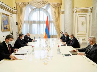 Նիկոլ Փաշինյանն ու Արայիկ Հարությունյանը հանդիպել են