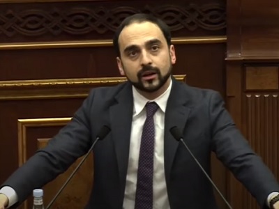 Ավինյանը չհերքեց Ադրբեջանի հետ ևս մեկ փաստաթղթի գոյությունը