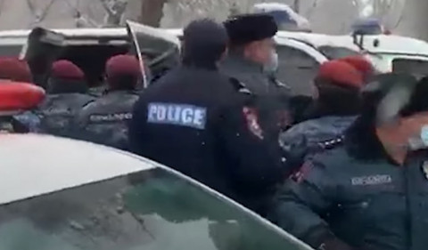 Բերման է ենթարկվել գնդապետ Ռոբերտ Մելքոնյանը