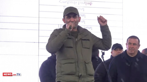 Նամուսով եղեք, թասիբով եղեք, Սյունիքը ձեր հետ ա. Շուռնուխի բնակիչ