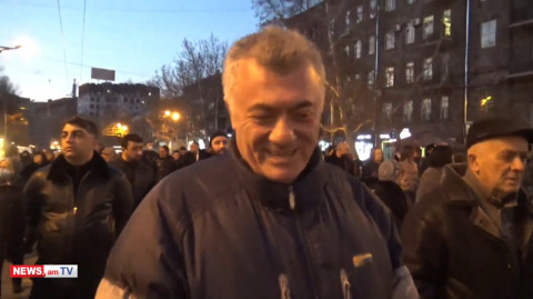Այսօր իշխանություն չկա, կա Նիկոլ, որը ոստիկանապետ է, ԱԱԾ պետ է, ուսապարկերի տերն է. Ռուբեն Հակոբյան