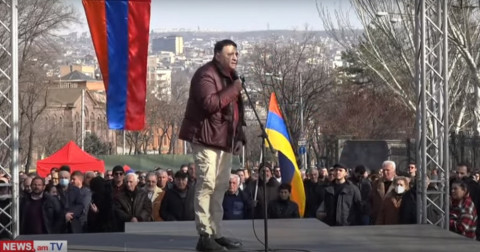 Ես չեմ ուզում, որ ձեթի մասին մտածող մարդիկ միանան, կարեւորը հայրենիք չկորցնենք. Վահրամ Սահակյան