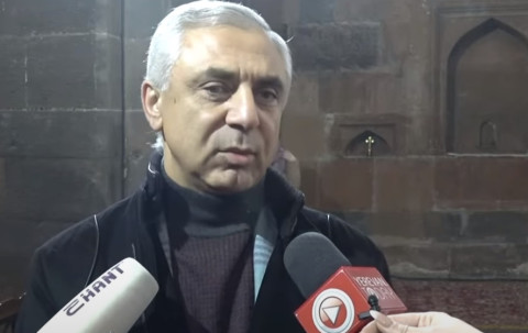 Մենք մի ազգ ենք, իշխանությունը չպիտի տանի բախումների. Արտակ Թովմասյան