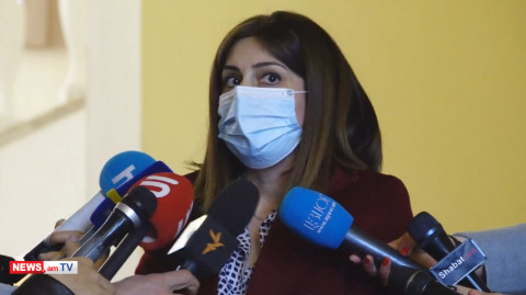 Նիկոլ Փաշինյանին ու Արսեն Թորոսյանին հորդորե՞լ եք դիմակ կրել. հարց՝ առողջապահության նախարարին