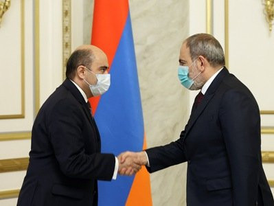 Նիկոլ Փաշինյանն ու Էդմոն Մարուքյանը հանդիպել են