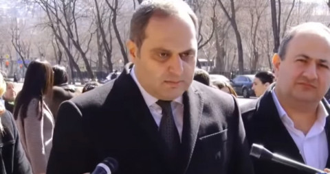 Եթե նախագահը չդիմեց ՍԴ, վաղվանից սկսելու ենք նրա վախերի բացահայտման գործընթացը. Արա Զոհրաբյան