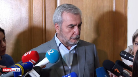 «Բոլոր մունդրիկները հոսանքազրկված են». որդու մասին հարցը հունից հանեց Անդրանիկ Քոչարյանին