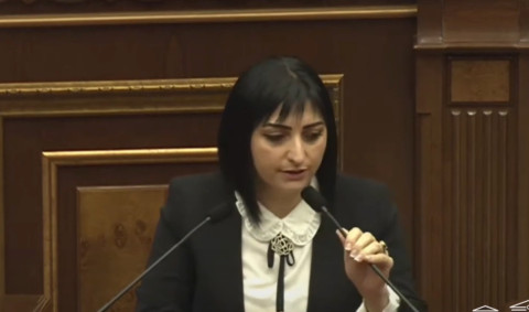 Պարոն Քոչարյան, իմ ելույթի ժամանակ այլեւս երբեք չփորձեք ռեպլիկ անել. Թագուհի Թովմասյան