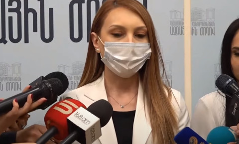Կոռեկտության սահմաններում մնացեք. Մակունցը դադարեցրեց ճեպազրույցն ու հեռացավ