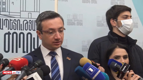 Փաշինյանն ուզում է կոճակ սեղմող պատգամավոր, խոսնակն էլ ասի՝ «ուսապարկ, սուս նստի տեղդ». Գորգիսյան