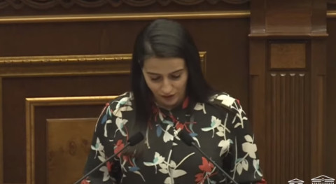 Ֆինանսների նախարարը պատերազմի ամենաթեժ օրերին ինքն իրեն պարգեւատրել է 73 մլն դրամով. ԼՀԿ