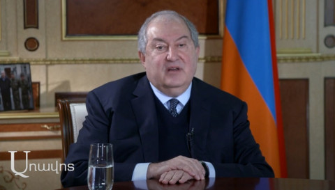Քանի որ քարկոծումը երկու կողմից կա, ես մտածում եմ՝ մենք ճիշտ ենք անում. Արմեն Սարգսյանի հարցազրույցը