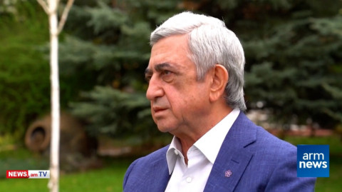 Ո՞ր նախադասությունն է Կարեն Կարապետյանը Սերժ Սարգսյանին խնդրել հանել իր հրաժարականի տեքստից