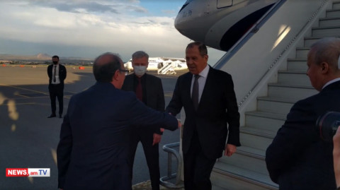 Russia FM arrives in Armenia