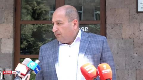 1 տարվա մեջ Փաշինյանը Քոչարյանի գույքի մասին բերել է ռուսական մի կայքից տեղեկություն. Ալումյան