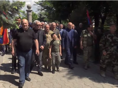 ՈւՂԻՂ․ ԵԿՄ-ն Եռաբլուրում է