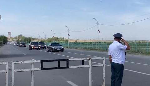 Փաշինյանը Սարդարապատ էր եկել անվտանգության մոտ 10 մեքենաների ուղեկցությամբ