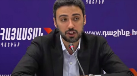 Արամ Վարդեւանյանը՝ Արսեն Թորոսյանի գրառման մասին