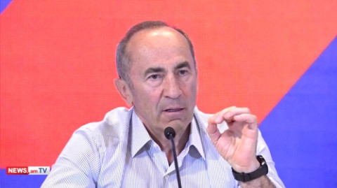 Իրենք ինձնից վախենում են, ի դեպ, ճիշտ են անում. Քոչարյան