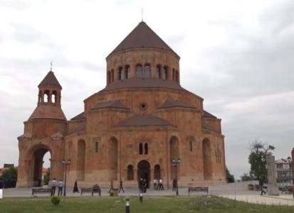 Սուրբ Պատարագ եվ մաղթանք Ստեփանակերտի Սուրբ Աստվածածին եկեղեցում