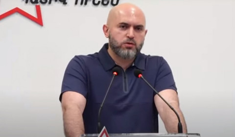 Փաշինյանն ուզում է հրահրել եղբայրական պատերազմ, բայց դա իրեն չի հաջողվելու․ Արմեն Աշոտյան