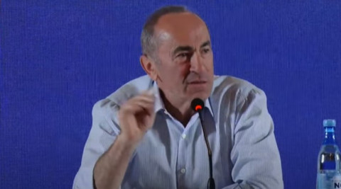 Սաղ խառնեցին իրար, հիմա էլ եկեղեցուն հանգիստ չեն տալիս. Քոչարյանը՝ Ստեփանավանում