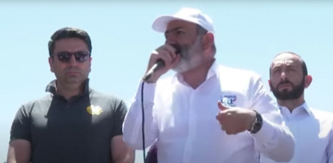 «Պառկեք ասֆալտին, սելֆի արեք ու տեղադրեք ձեր պաշտոնական էջերում». Փաշինյանը՝ սյունեցի պաշտոնյաներին