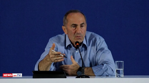 «Ոնց որ գնդապետին չափալախ տաս». Քոչարյանը՝ անփորձին ԱԱԾ պետ կամ ոստիկանապետ նշանակելու մասին