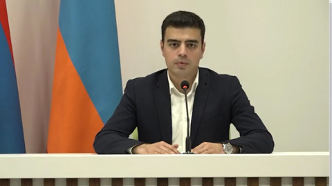 40 հոգի ներխուժել են Հրազդանում «Պատիվ ունեմ» դաշինքի գրասենյակ. Սոս Հակոբյան