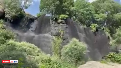 Շաքիի ջրվեժից սեւ ջուր է հոսում