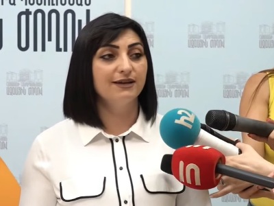 Պատգամավորներ Թագուհի Թովմասյանի, Սոֆյա Հովսեփյանի եւ Աննա Գրիգորյանի ճեպազրույցը