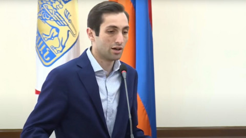 Ինչպե՞ս է եղել, որ վարչական շրջանի աշխատակիցները չեն նկատել այդ ապօրինի շինությունները. Խաժակյան