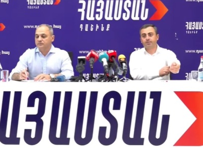 «Հայաստան» դաշինքի առաջնորդներ Վահե Հակոբյանի և Իշխան Սաղաթելյանի մամուլի ասուլիսը