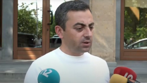 Ուզում են Սյունիքը թուլացնել, Նիկոլն Ալիեւի հետ պասերով խաղում է. Իշխան Սաղաթելյան