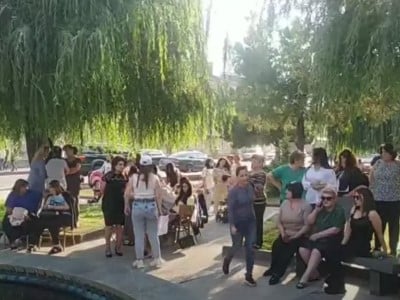 Քաջարանի քաղաքապետ Մանվել Փարամազյանին ազատ արձակելու պահանջով բողոքի ակցիա