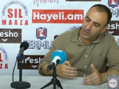 Քաղաքական գործիչ Արթուր Համբարձումյանի մամուլի ասուլիսը