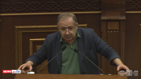 Քրգործերով ես չեմ անցնում, այլ ուրիշ մեկերը՝ դատարկ, անարժապատիվ ու ապագա չունեցող. Աղվան Վարդանյան