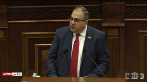 ԱԺ–ում Արցախի հարցով հանձնաժողովի ստեղծումը տրամաբանական չէ. ՔՊ–ականը՝ Արծվիկ Մինասյանին
