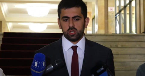 ՔՊ–ական Սարգիս Խանդանյանը «կատակով» է լրագրողներին համեմատել ահաբեկիչների հետ