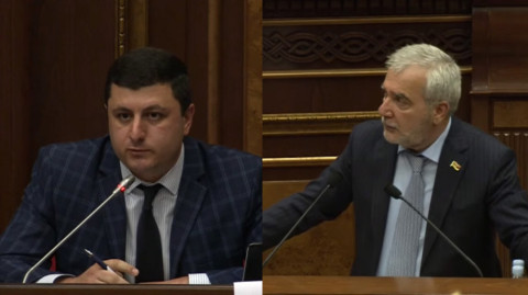 Ոչ մի կադրային փոփոխություն հենց այնպես չի լինում. Անդրանիկ Քոչարյանը՝ Տիգրան Աբրահամյանին