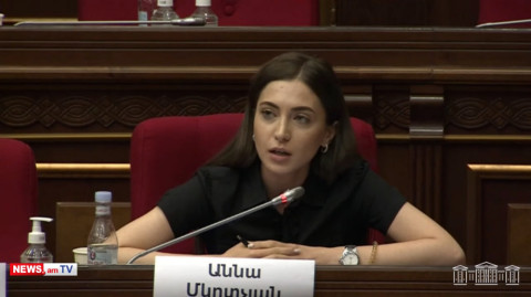 Հնարավորություն կունենաք մենախոսության մեջ մտնելու. Աղաջանյանը չպատասխանեց ընդդիմադիրի հարցին