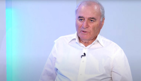 TALK TIME. Զարմանում եմ, երբ պաշտոնյան հայտարարում է, թե Սևանը 1սմ կամ 5սմ բարձրացել է, ծիծաղելի է