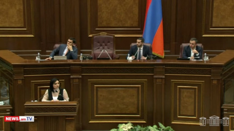 Ո՞վ է դուխով գլխարկի տակ թաքնված վախկոտը. ԱԺ–ում կրքերը կրկին թեժացան