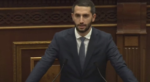 Կառավարական առանձնատունը զինվորներին հատկացնելու ձեր խոսքերը պոպուլիզմ են. Ռուբինյանը՝ Մինասյանին