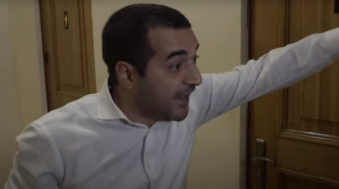 Սեյրան Օհանյանը շիշը վերցրեց եւ շպրտեց Հայկ Սարգսյանի վրա. Հրաչյա Հակոբյան